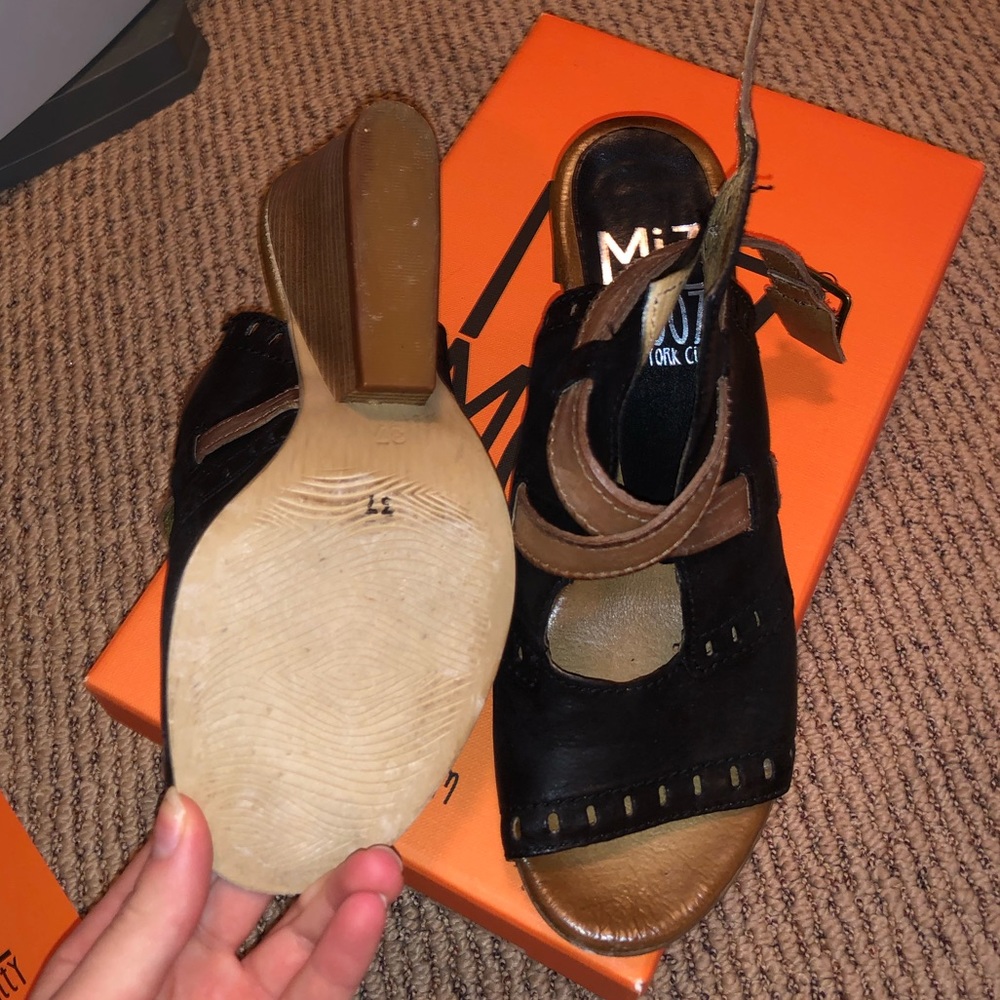 Miz Mooz shoes - lightly worn in great condition - Picture 3 of 4
